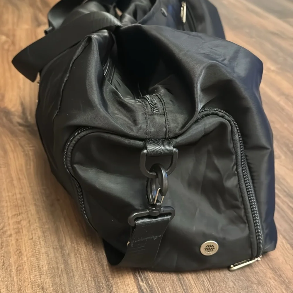 Lightly used Amazon gym bag